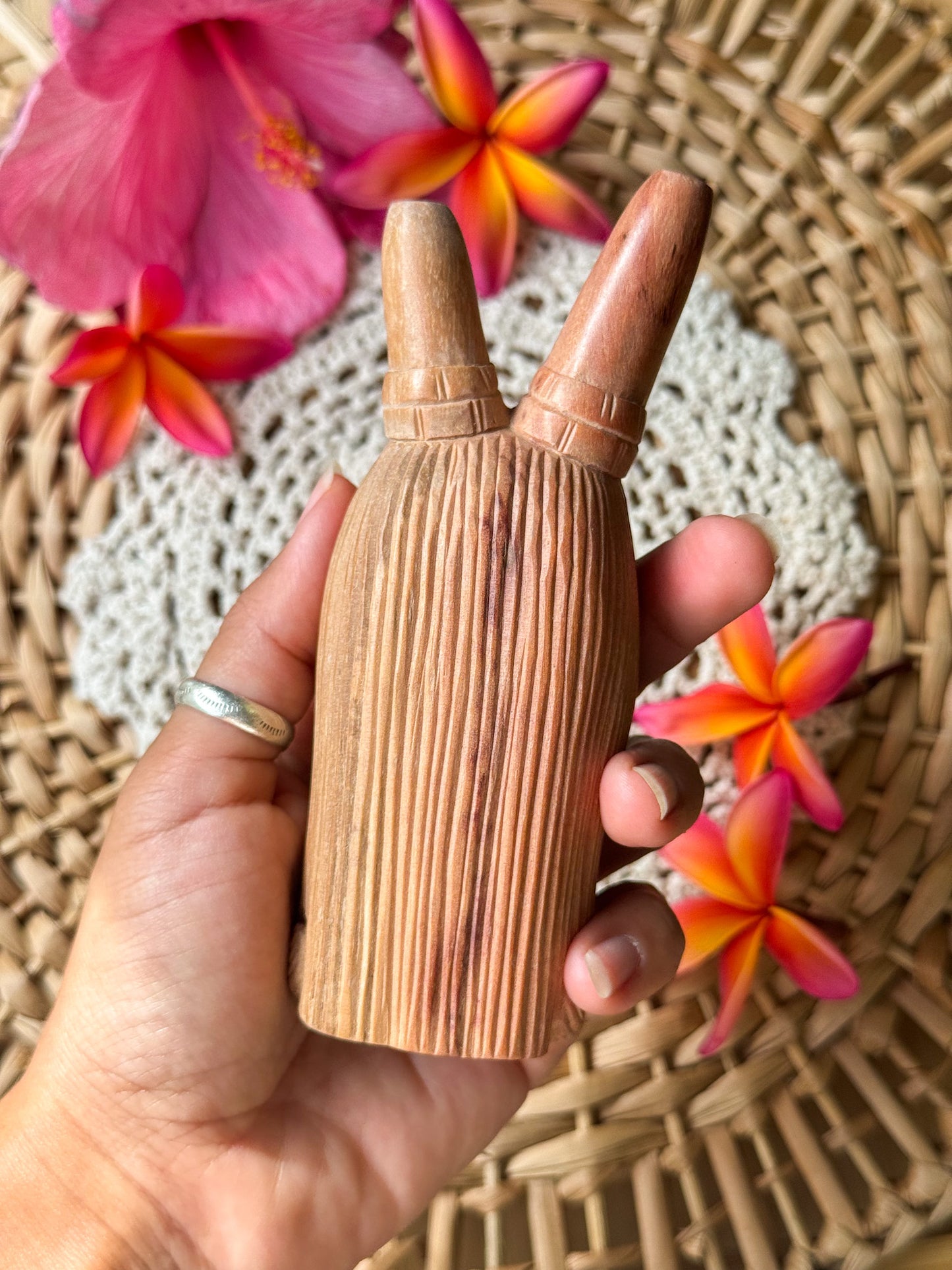 Pachamama Sawo Wood Kuripe