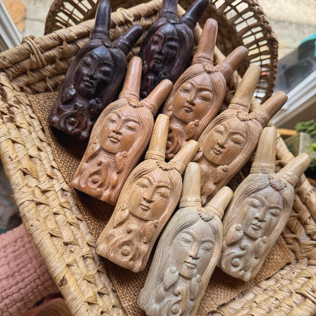 Pachamama Sawo Wood Kuripe